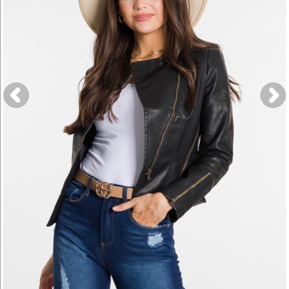 Jackets & Blazers - NWT Boutique black moto jacket